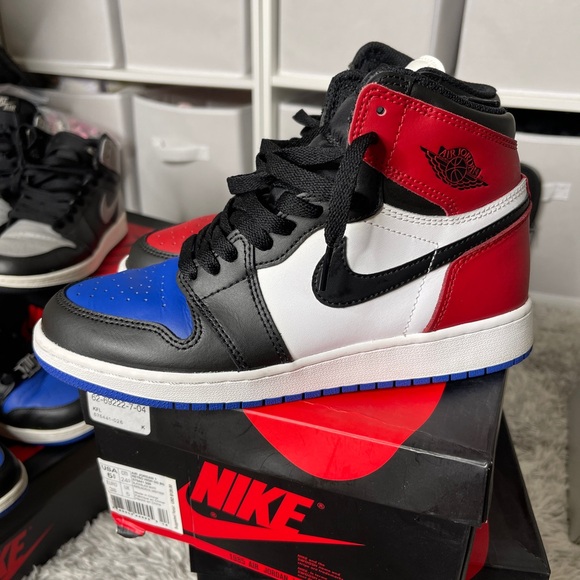 Air Jordan 1 Retro High OG Red Blue Black White GS 5.5Y